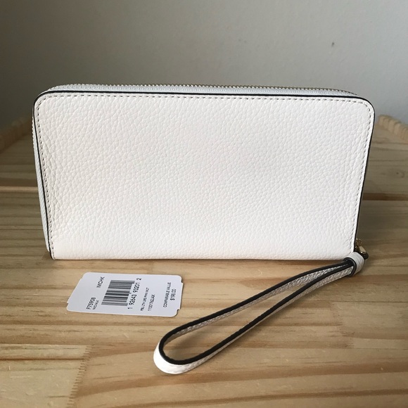 Coach Wallet🎈🎈 - Picture 2 of 6